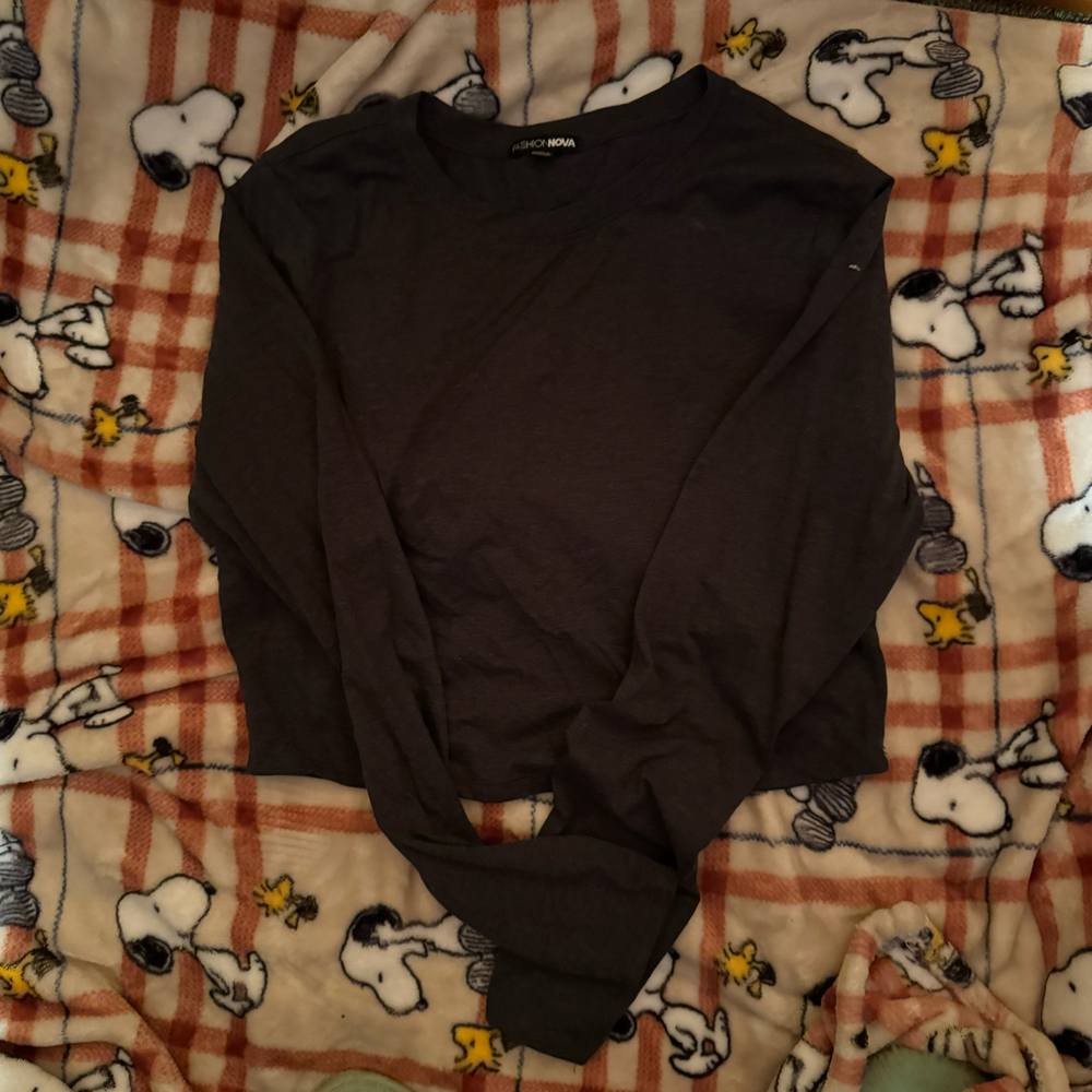 Fashion nova Long sleeve cropped tee 1x